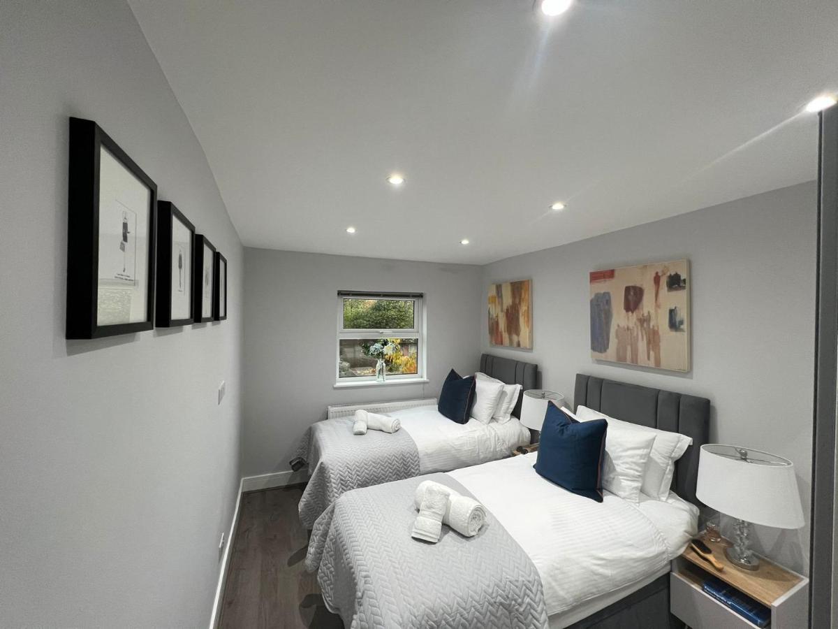 Aisiki Apartments At Stanhope Road, North Finchley, Airconditioned Multiple 2 Or 3-Bedroom, Pet-Friendly Duplex Flats, King Or Twin Beds, Airconditioned & Free Wi-Fi Zewnętrze zdjęcie