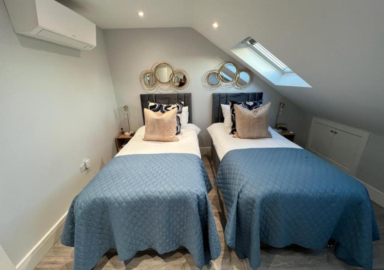 Aisiki Apartments At Stanhope Road, North Finchley, Airconditioned Multiple 2 Or 3-Bedroom, Pet-Friendly Duplex Flats, King Or Twin Beds, Airconditioned & Free Wi-Fi Zewnętrze zdjęcie