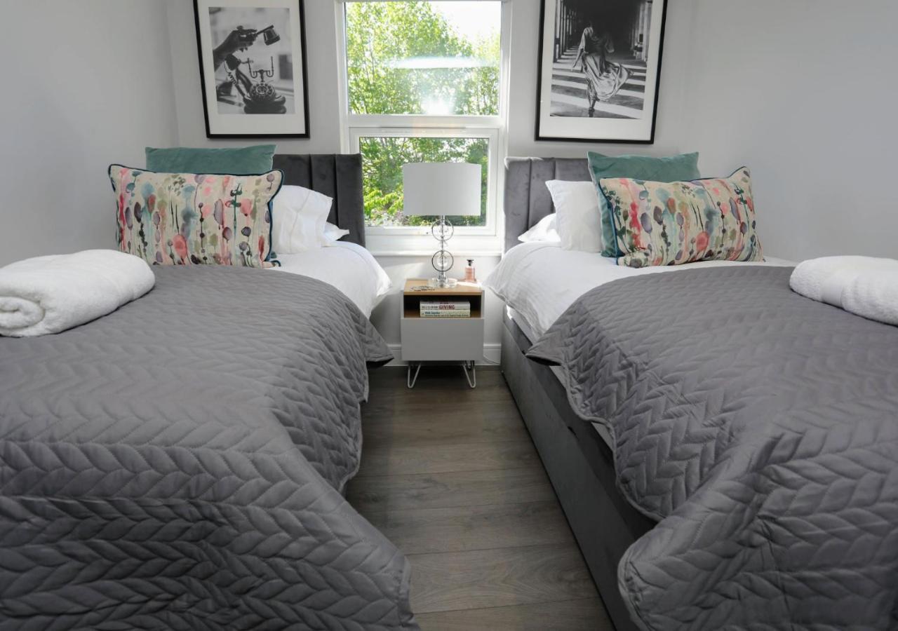 Aisiki Apartments At Stanhope Road, North Finchley, Airconditioned Multiple 2 Or 3-Bedroom, Pet-Friendly Duplex Flats, King Or Twin Beds, Airconditioned & Free Wi-Fi Zewnętrze zdjęcie
