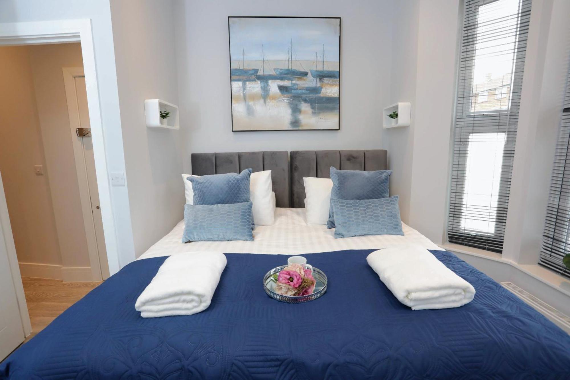 Aisiki Apartments At Stanhope Road, North Finchley, Airconditioned Multiple 2 Or 3-Bedroom, Pet-Friendly Duplex Flats, King Or Twin Beds, Airconditioned & Free Wi-Fi Zewnętrze zdjęcie